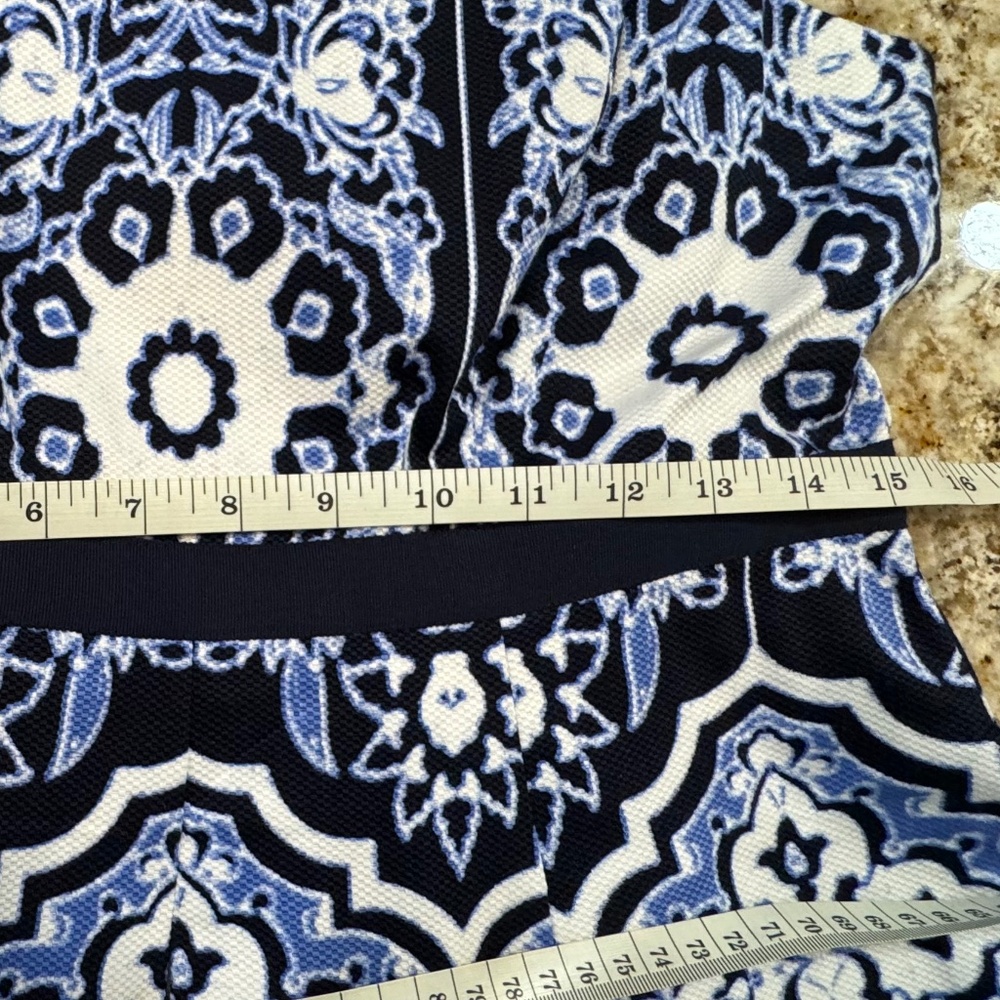LOW PRICE!****TALBOTS****NWT Fully-Lined  Dress Blue/White Medallion Print -8P - Picture 15 of 15